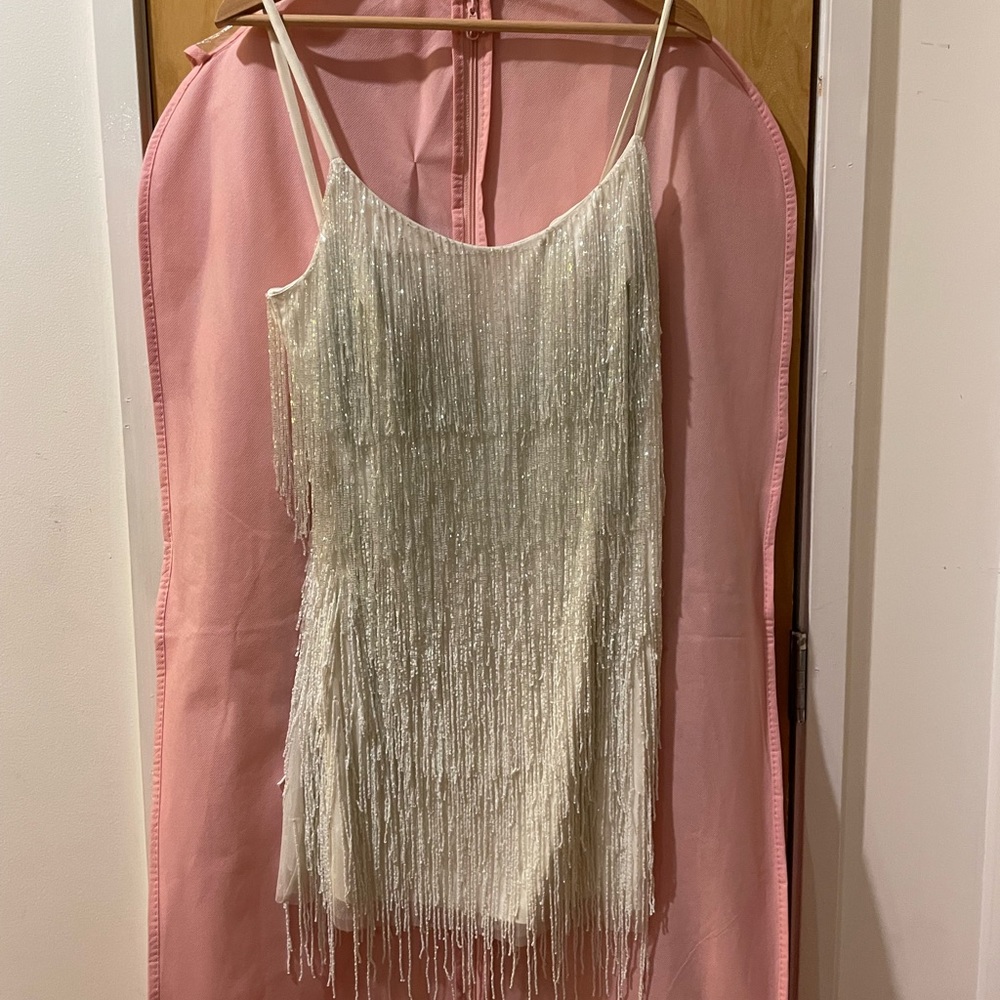 vow’d mojito little white dress size 6
